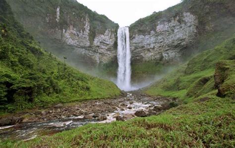 Discover the TOP 15 MUST-SEE Destinations in Guyana!