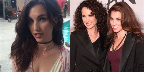 20 Photos Of Andie MacDowell's Hot Daughter Rainey