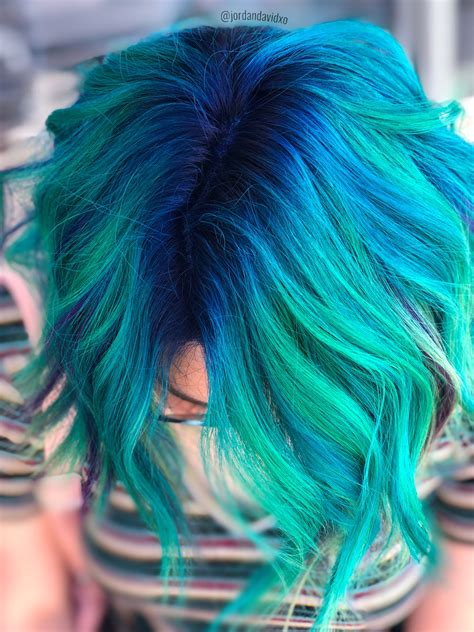 Area 51 hair green blue teal | Short teal hair, Teal hair, Teal hair color