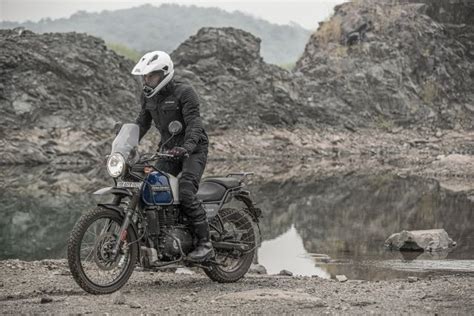 Royal Enfield launches New Line Of Riding Jackets - Bike India