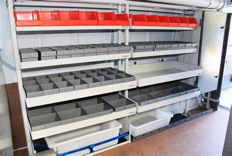 Benefits Of Using Commercial Shelving In An Industrial Setting - WorthvieW