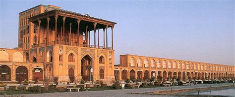 Ali Qapu Palace, Ishfahan | Persian architecture, Iran, Palace