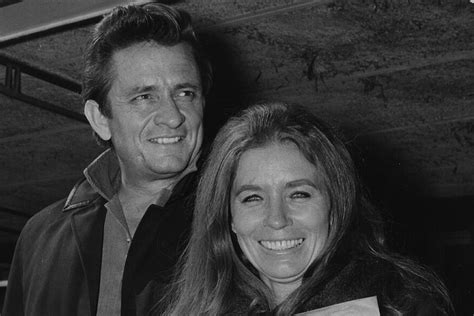 Johnny Cash + June Carter Cash -- Country's Greatest Love Stories