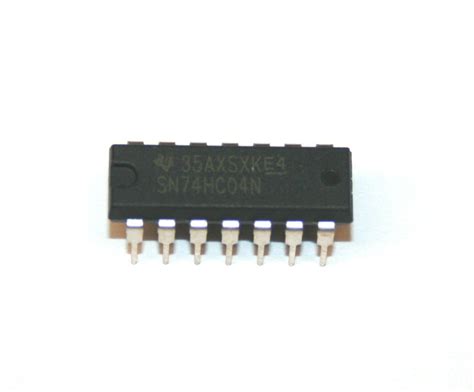 74HCT04 Hex Inverter IC Pinout, Features, Equivalent, 47% OFF