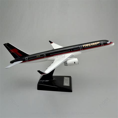 Boeing 757-200 Delta Airlines Model Airplane | Factory Direct Models