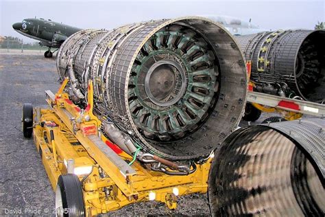 General Electric F110-GE-400 Turbofan Engine - MAPS Air Museum