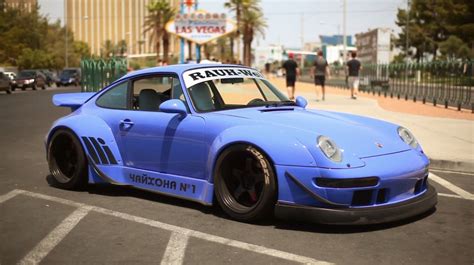 Rough World Order: RWB USA Porsche 993 ЧAЙXOHA No .1 - 6SpeedOnline