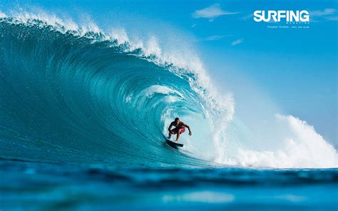 Surfing in Teahupoo Tahiti Wallpapers | Wallpapers HD