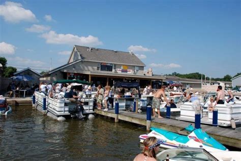 9 Lakeside Restaurants In Ohio You Simply Must Visit This Time Of Year ...