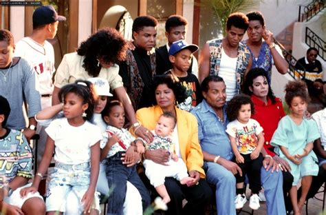 Jackson Family Releases Statement! | Chisme Time