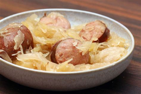 Easy Sausage Bake With Sauerkraut and Apples Recipe