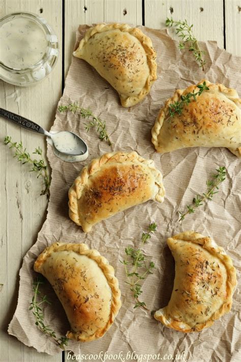 MINI CALZONES – Bea's cookbook