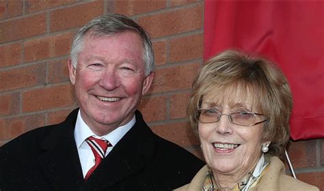 Manchester United legend, Alex Ferguson loses wife