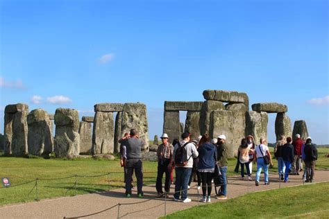 Stonehenge and Bath Tour | Gray Line