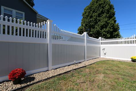 Vinyl Fence Styles & Colors | Finding the Right Vinyl Fence for You