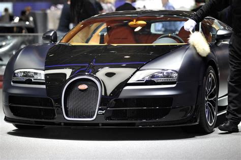 1. Bugatti Veyron Super Sport - Top 10 fastest cars in the world ...