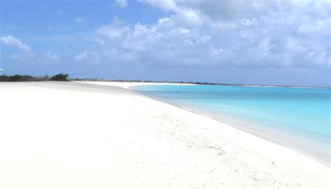 Beaches – Page 3 – Visit Antigua & Barbuda