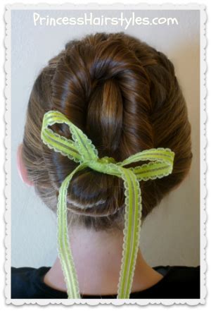 Frozen Hairstyles, Anna Coronation Bun | Hairstyles For Girls ...