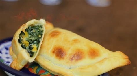 EMPANADAS VEGETARIANAS - YouTube