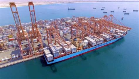 Salalah Port handles 2.1 million containers during first half of 2021 ...