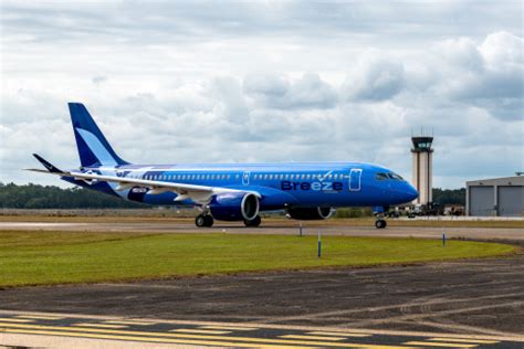 Breeze Airways today unveiled its first A220-300 aircraft in Mobile, AL. (Photo: Business Wire)