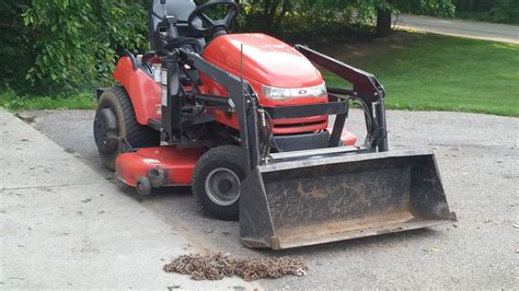 Simplicity Legacy with Loader, 60" deck, 60" plow with ladderframe, chains, weights SW MI ...