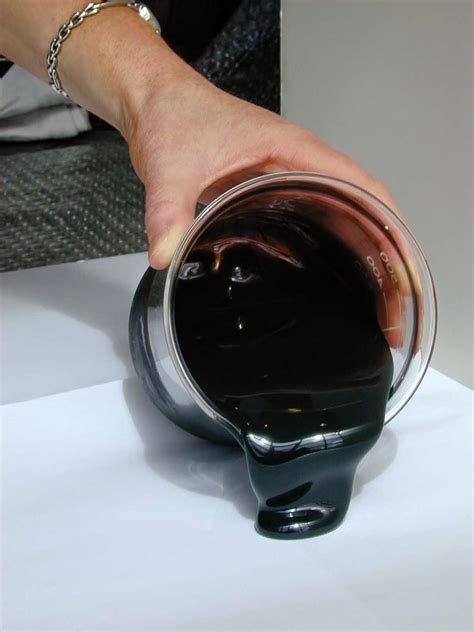 savvy-chemist: Crude Oil (2): How did petroleum form?