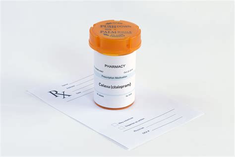 Celexa (Citalopram) for Depression: Facts, Side Effects, Cost, Dosing