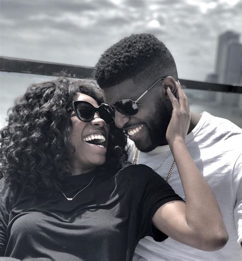 Bae Watch?! Yvonne Orji is dating NFL Athlete & ESPN Analyst Emmanuel ...