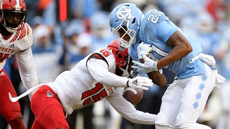 WATCH: N.C. State, North Carolina get into immediate scuffle after game ...