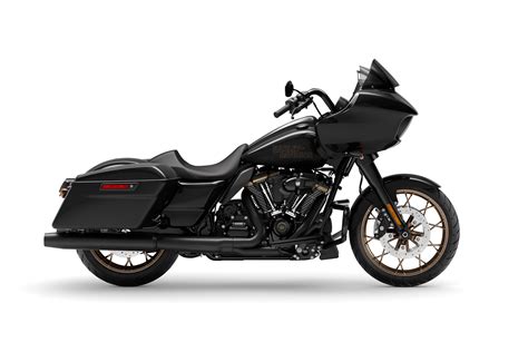 10 Things To Know About The Harley-Davidson Road Glide ST