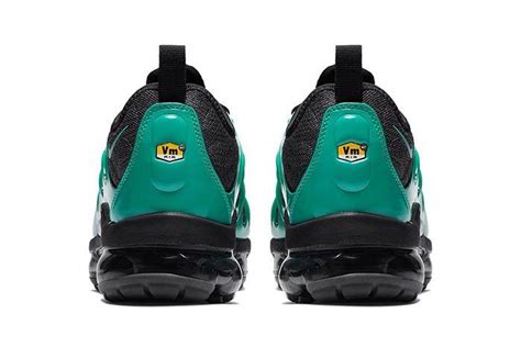 Green And Black Colourway Hits the Nike Air VaporMax Plus - Sneaker Freaker