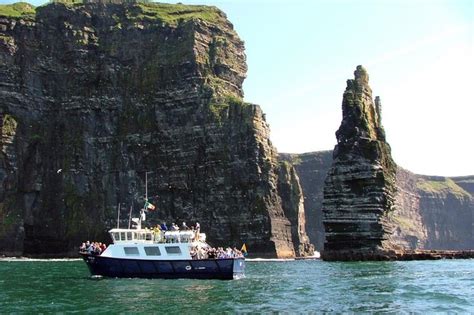 The 7 Best Cliffs of Moher Tours From Dublin [2022 Reviews] | World Guides To Travel