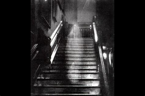 ᐅ The Brown Lady Photo I Famous Ghosts › Ghosts Guide