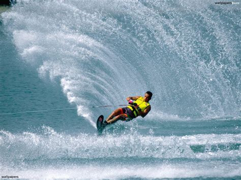 Water skiing---I sooo miss doing this :( | Sporting | Pinterest | Water