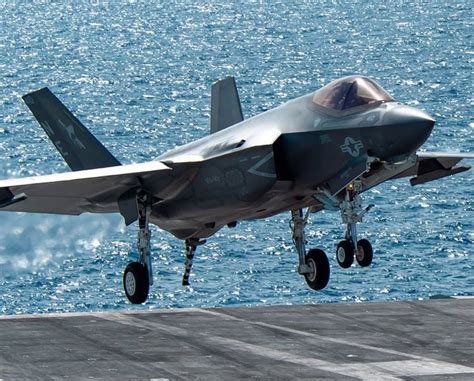 F-35 Jets On-Board HMS Queen Elizabeth Aircraft Carrier Monitoring ...