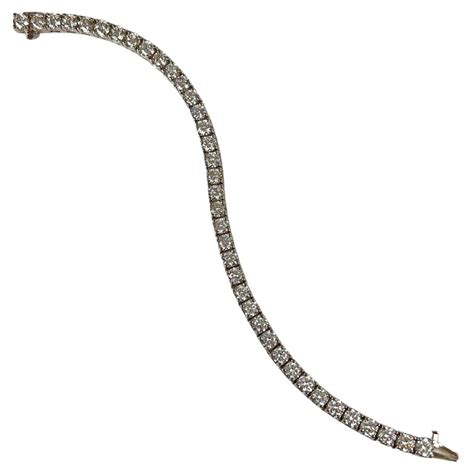 10ct Round Brilliant Diamond Platinum Tennis Bracelet For Sale at 1stDibs