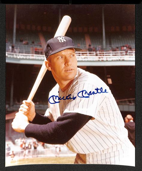 Lot Detail - Mickey Mantle Signed 8" x 10" Photo - JSA