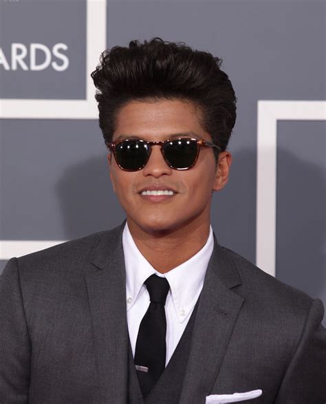 Bruno Mars Pompadour