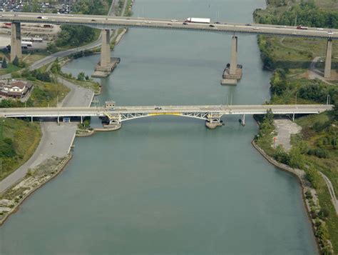 Welland Canal Bridge 4 in St. Catharines, ON, Canada - bridge Reviews ...