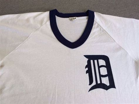 Vintage DETROIT TIGERS Jersey T shirt 1980's/ Official MLB | Etsy ...