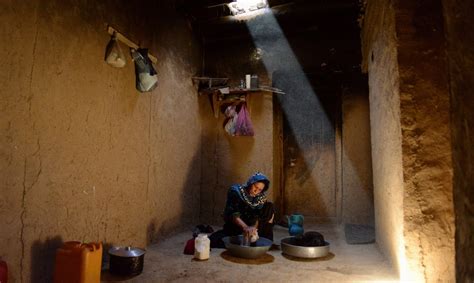 Afghan Women On The Move