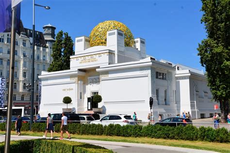 The Vienna Secession Building and Gustav Klimt’s “Beethoven Frieze ...