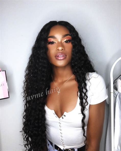 Unit: @luvmehair 200% lace closure wig deep wave 26"🌹 It can be customized cap size with a note ...