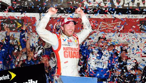 Dale Earnhardt Jr.: Watching Daytona 500 will be ‘weird,’ ‘relaxing’