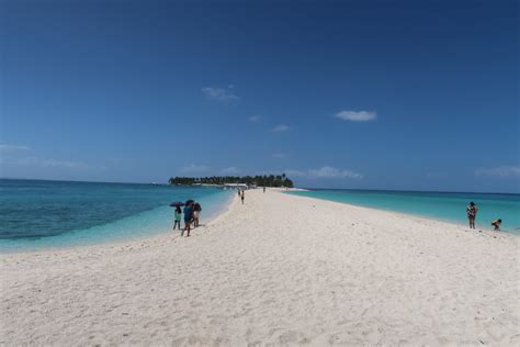 Kalanggaman Island Philippines. So stunning! - BlognTravel