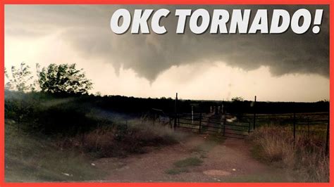 Brief Tornado in Southeast OKC! April 19, 2023 - Tornado Titans