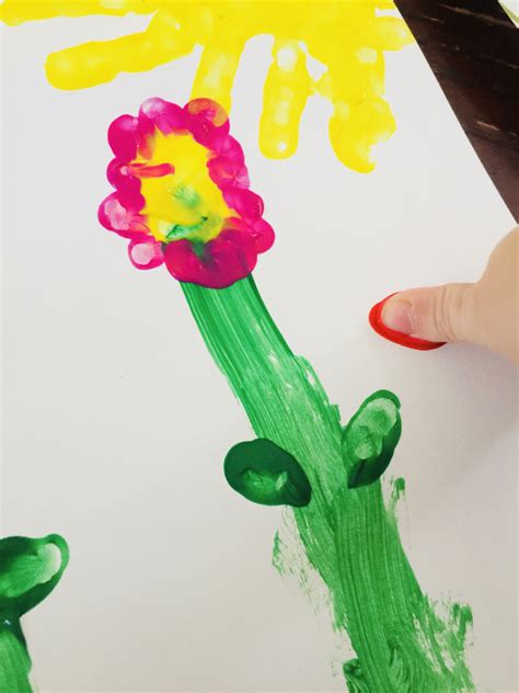 Flower Finger Painting For Toddlers! - Keep Calm And Mommy On