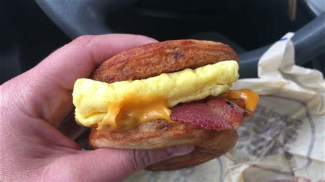 530 calories McDonald’s breakfast bacon, egg, and cheese McGriddle May 19, 2021 - YouTube