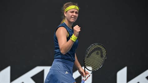 Karolina Muchova Seals Second Set Comeback To Knock Pliskova Out Of Australian Open - UBITENNIS